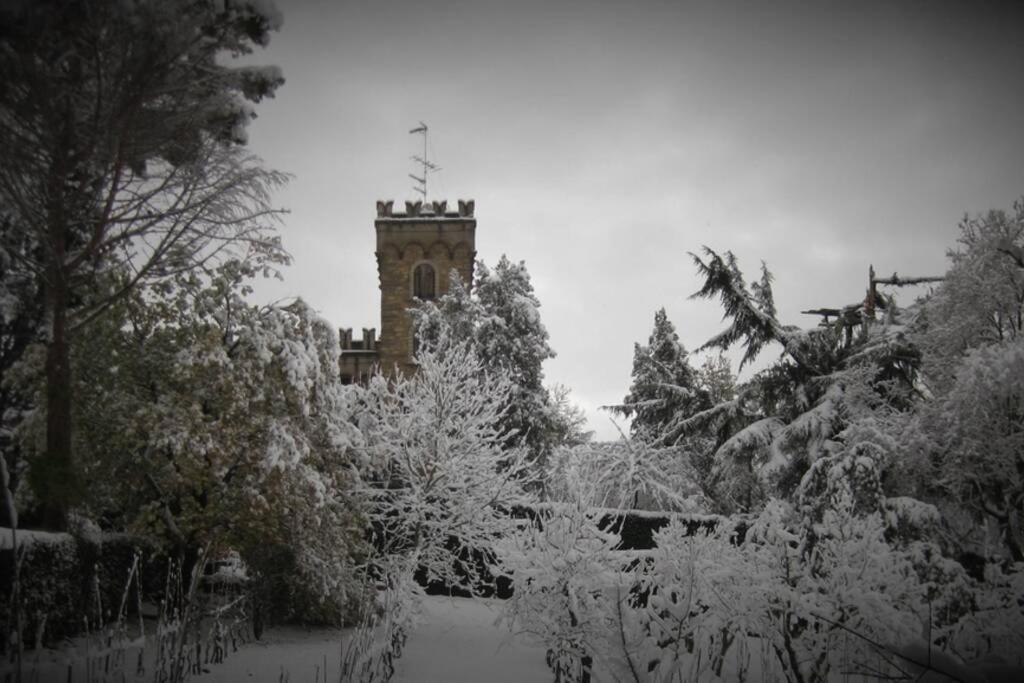 Casa La Torre Un Castello Alle Porte Di Firenze Florença Exterior foto