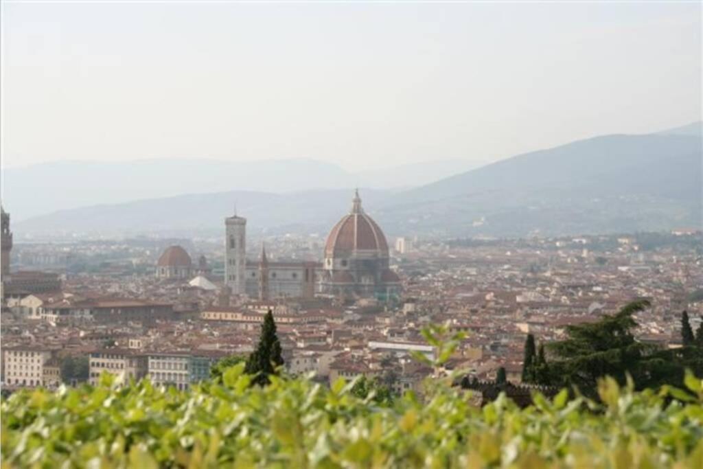 Casa La Torre Un Castello Alle Porte Di Firenze Florença Exterior foto