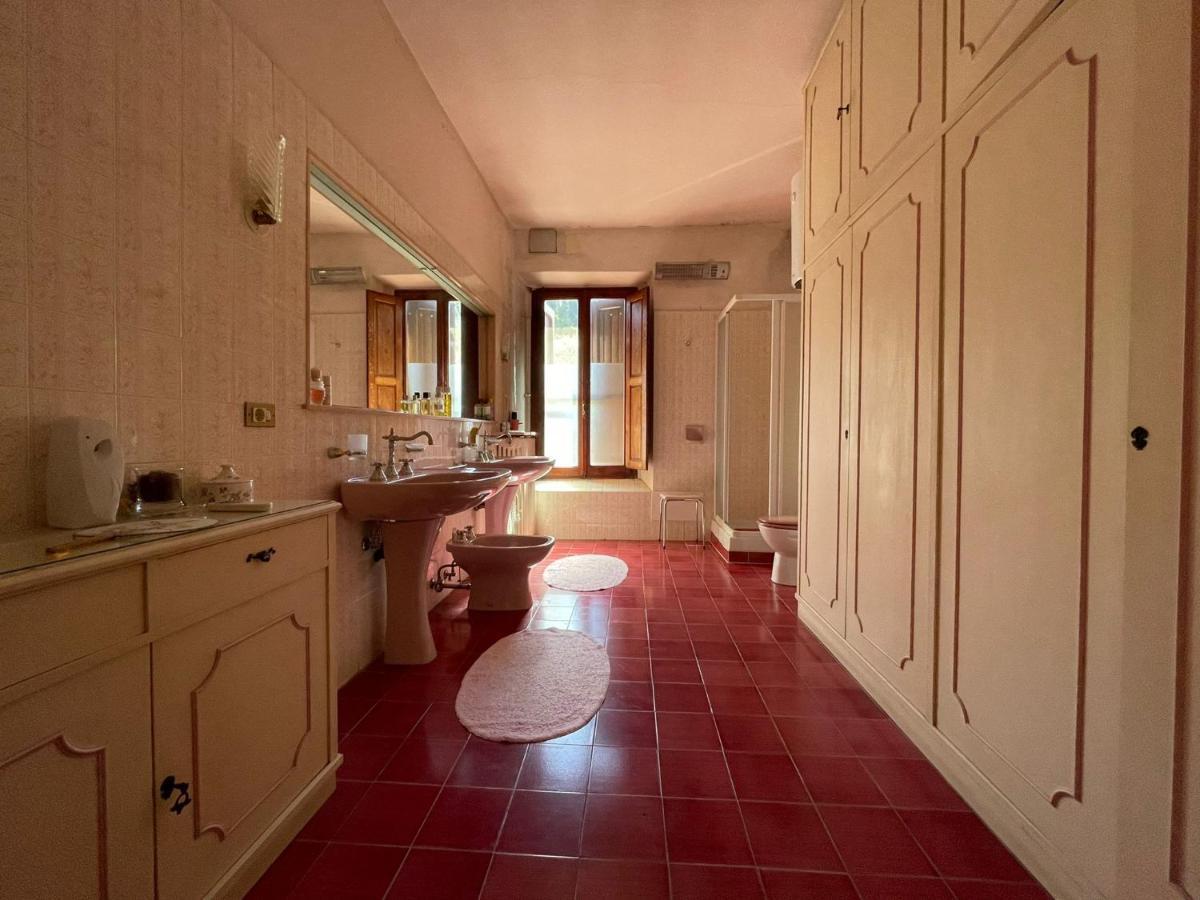 Casa La Torre Un Castello Alle Porte Di Firenze Florença Exterior foto