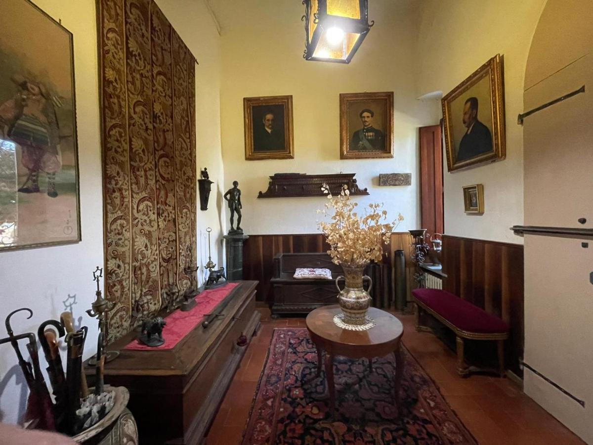Casa La Torre Un Castello Alle Porte Di Firenze Florença Exterior foto