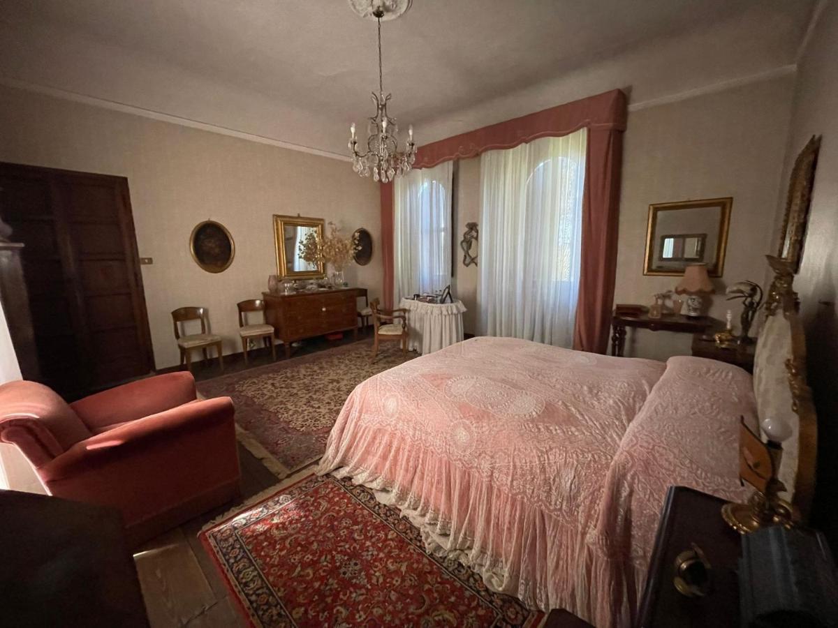 Casa La Torre Un Castello Alle Porte Di Firenze Florença Exterior foto