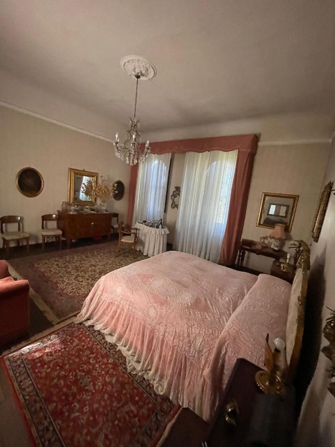 Casa La Torre Un Castello Alle Porte Di Firenze Florença Exterior foto