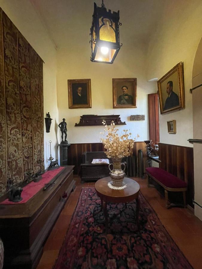 Casa La Torre Un Castello Alle Porte Di Firenze Florença Exterior foto
