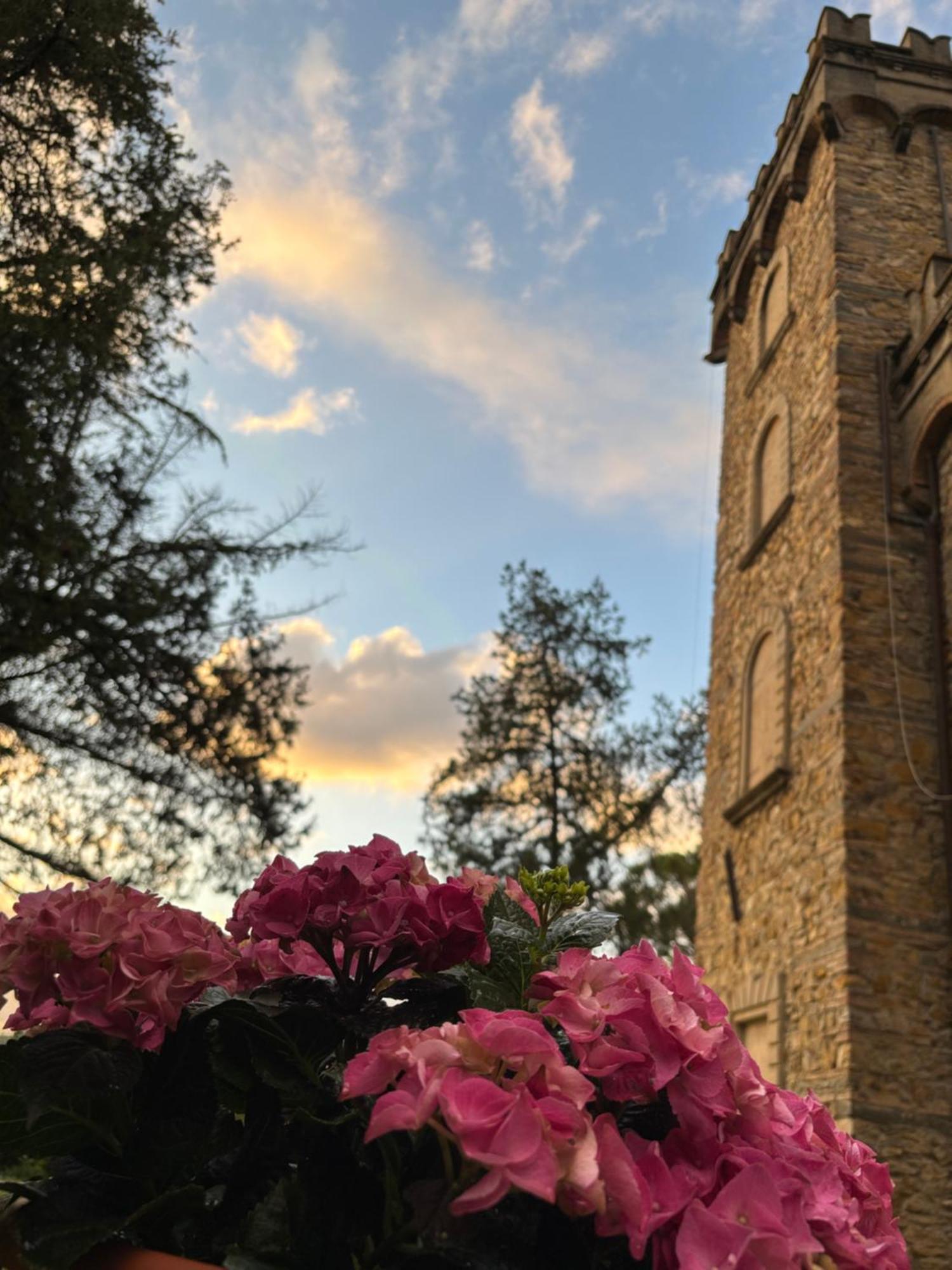 Casa La Torre Un Castello Alle Porte Di Firenze Florença Exterior foto